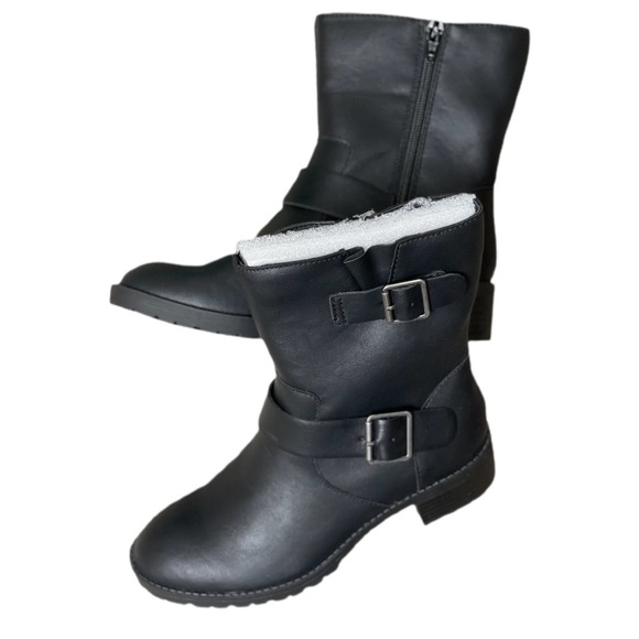 Cap Toe Mid-Calf Round Toe Block Heel Boots NWB! - Picture 16 of 16
